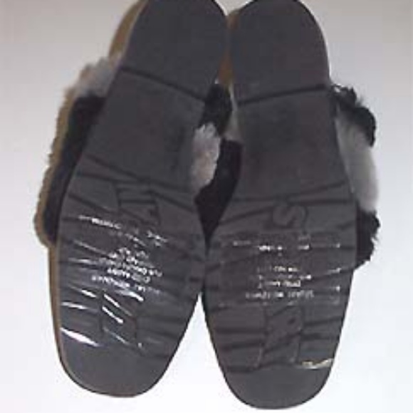 Stuart Weitzman black Furgetit rabbit fur slide 7 - Picture 5 of 6